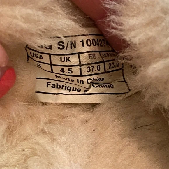 Blue UGG slippers women’s size 6 - Picture 3 of 5